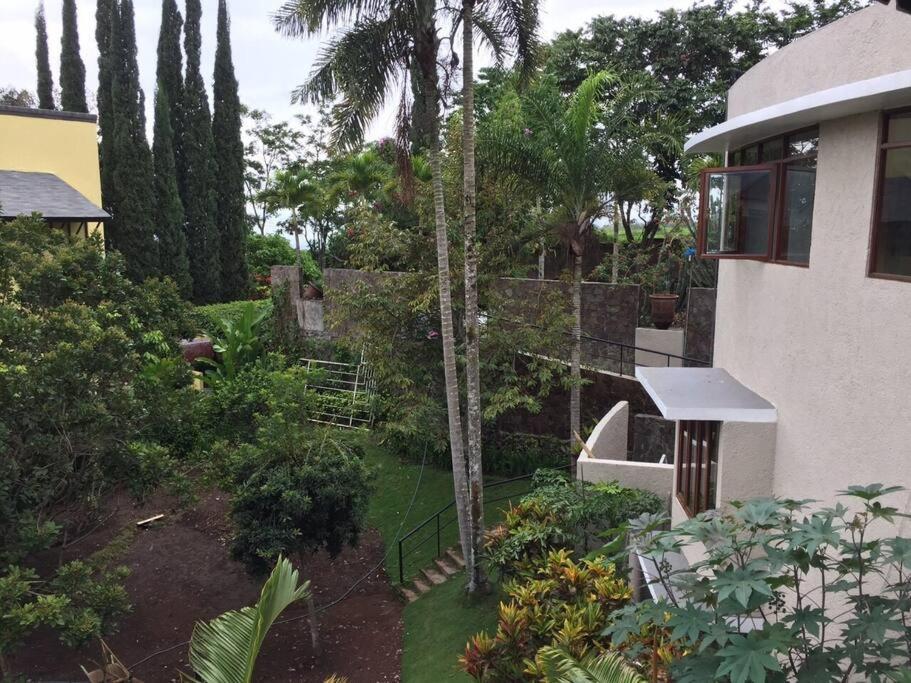 Villa Batu Luxurious Privacy 3Br Villa@ Klub Bunga Bagian luar foto