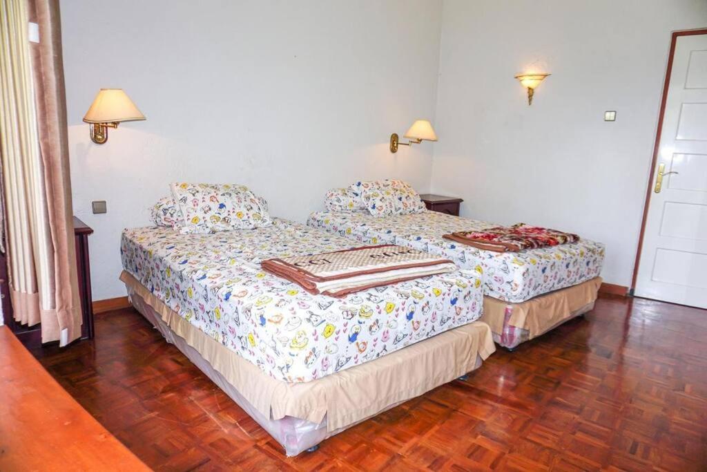 Villa Batu Luxurious Privacy 3Br Villa@ Klub Bunga Bagian luar foto