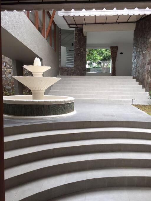 Villa Batu Luxurious Privacy 3Br Villa@ Klub Bunga Bagian luar foto